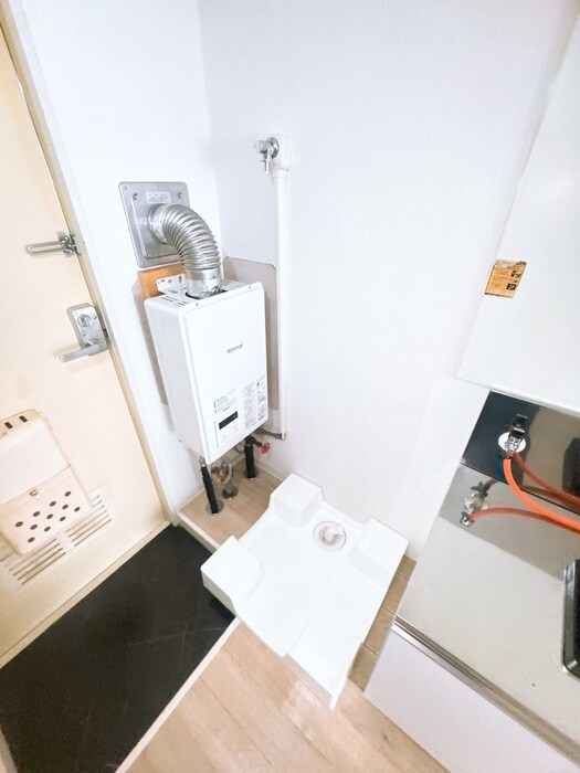 物件内観写真20　(洗濯機置場)