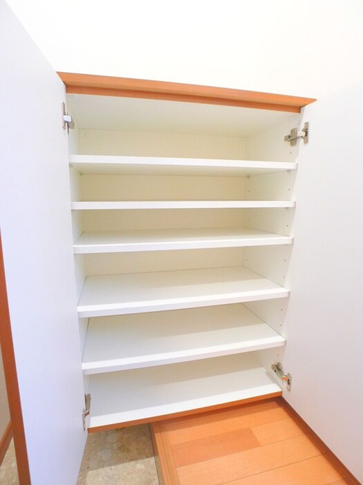 物件内観写真20　(靴箱)