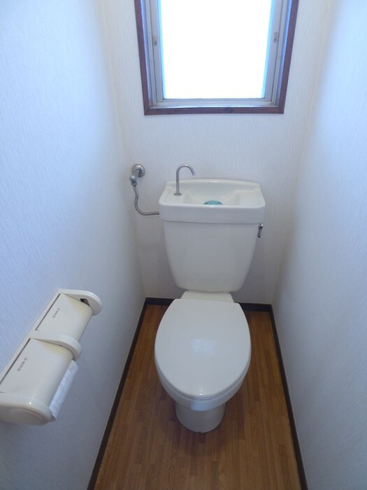 物件内観写真11　(トイレ)