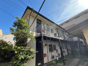 東和荘外観写真