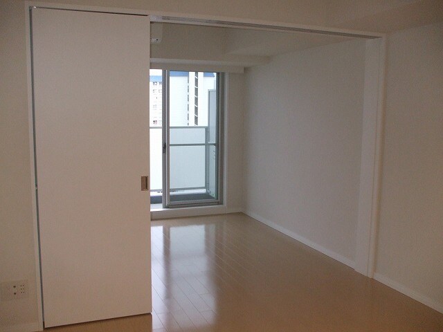 物件内観写真8　(内観写真)