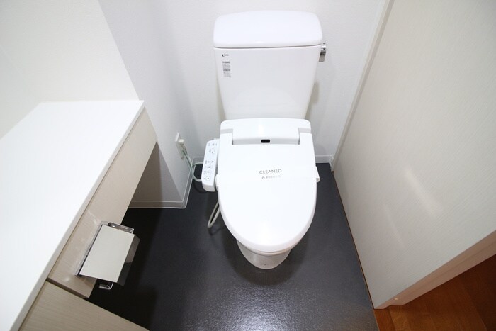 物件内観写真13　(トイレ)