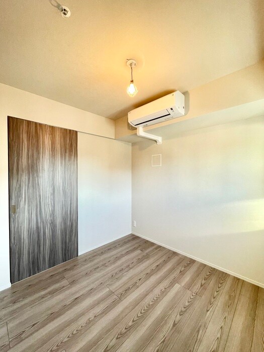 物件内観写真11　(居室)