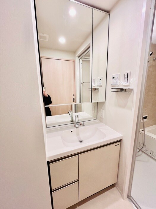 物件内観写真16　(洗面)