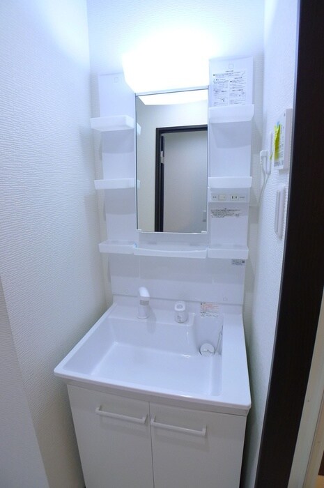 物件内観写真13　(洗面)