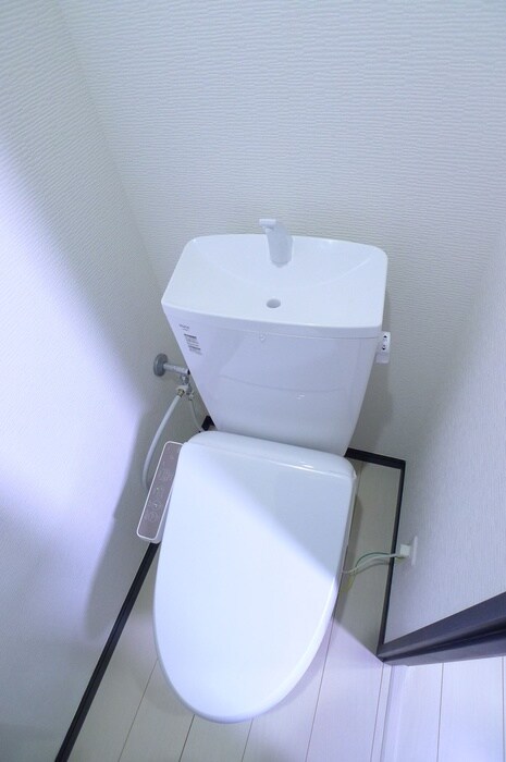 物件内観写真14　(トイレ)