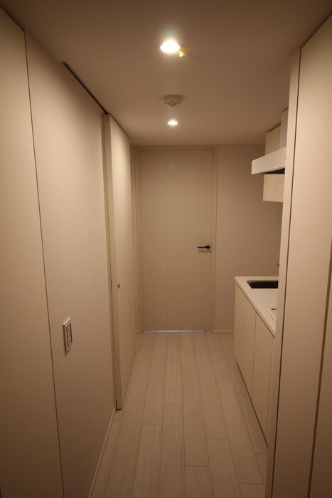 物件内観写真7　(廊下)