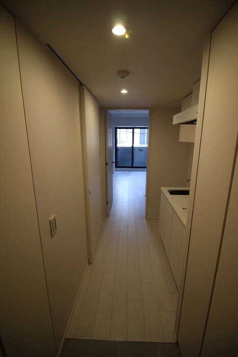 物件内観写真9　(廊下)