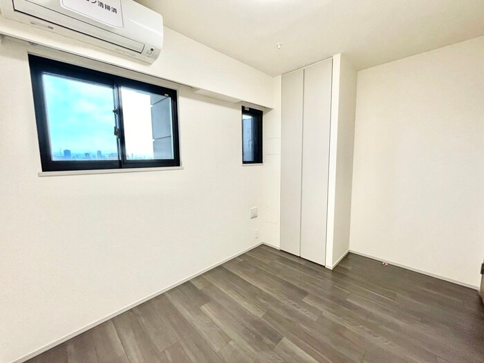 物件内観写真10　(居室)