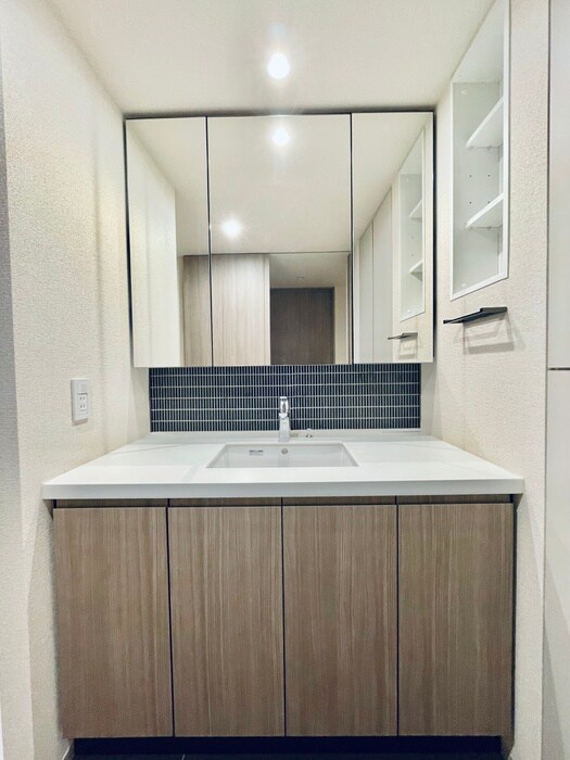 物件内観写真14　(洗面)