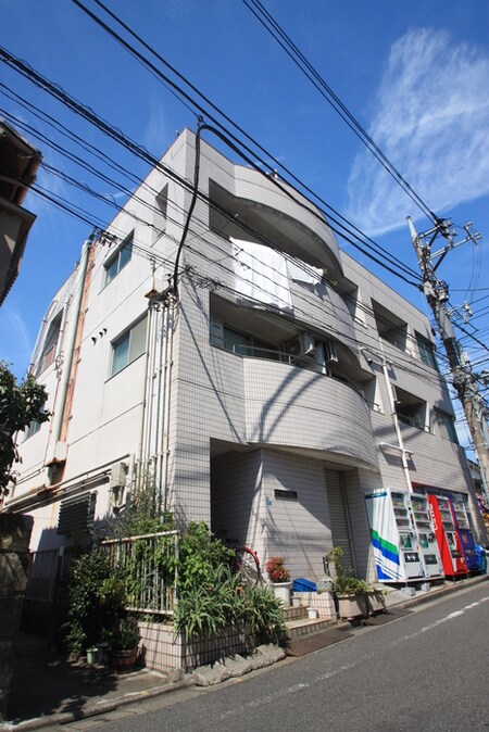 ベルズ南台外観写真