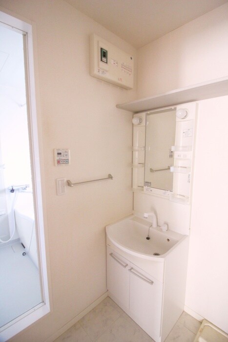 物件内観写真12　(洗面)