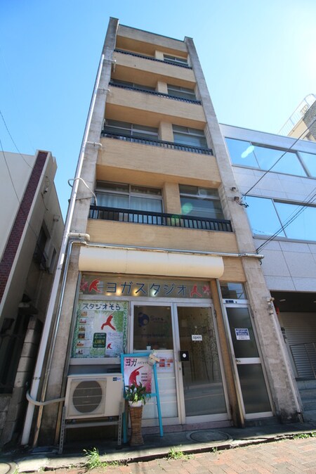 第一高見ビルマンション外観写真