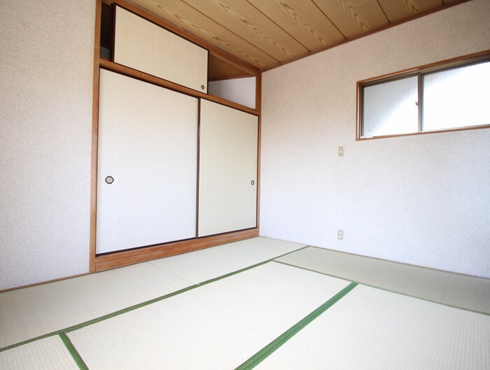 物件内観写真10　(居室)