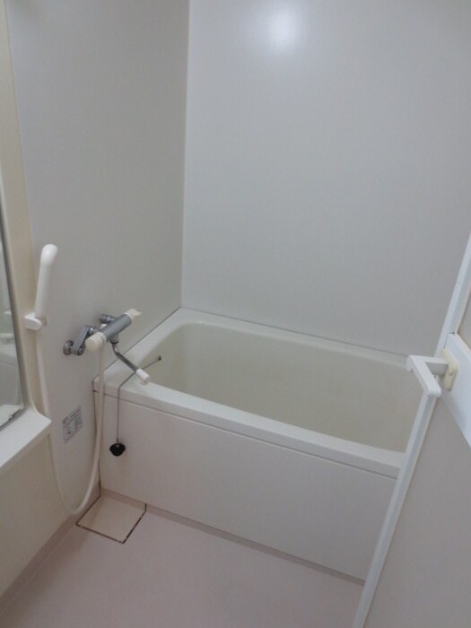 物件内観写真12　(バス／シャワールーム等)