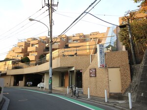 インペリアル菊名（206）外観写真