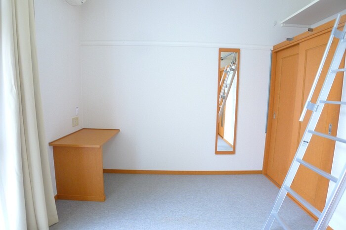 物件内観写真9　(居室)