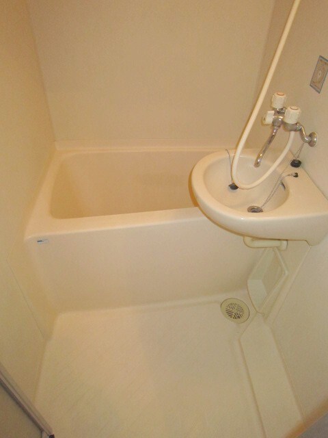 物件内観写真9　(バス／シャワールーム等)