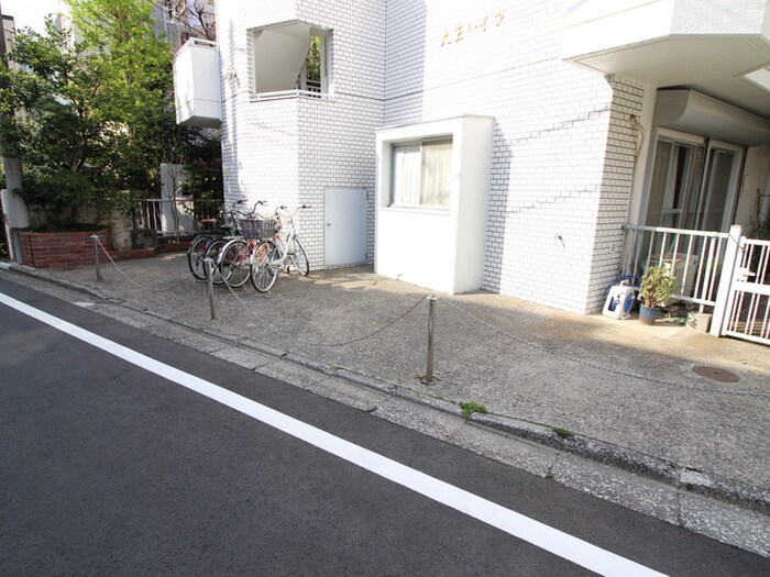 物件外観写真6　(周辺環境)