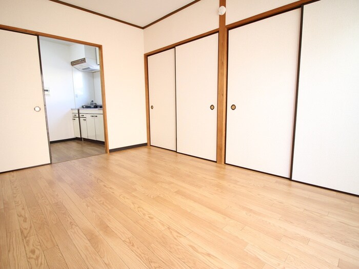 物件内観写真12　(居室)