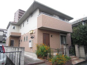 Brownies Chuo外観写真