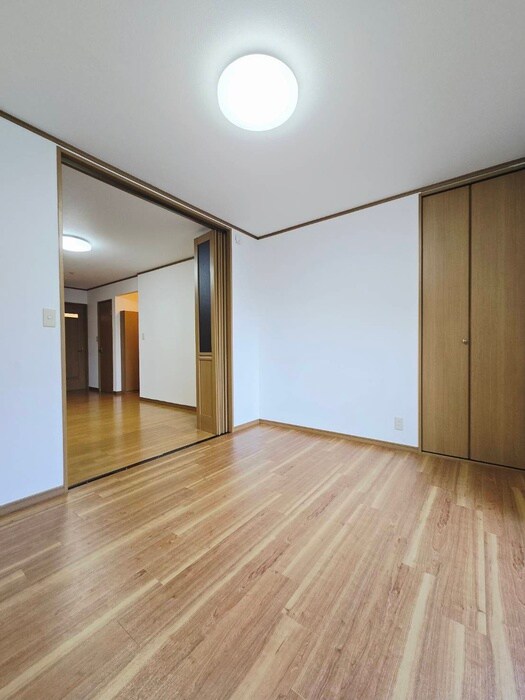 物件内観写真19　(居室)