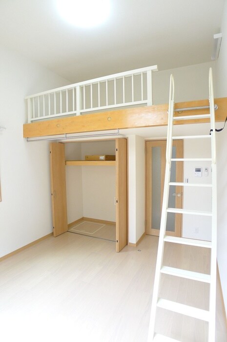 物件内観写真7　(居室)