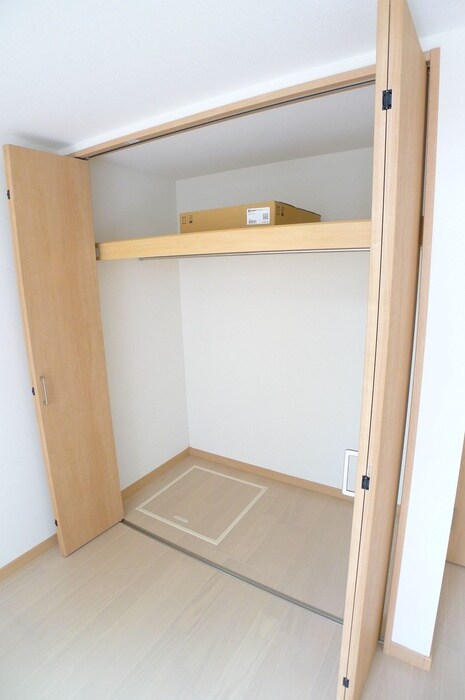 物件内観写真8　(収納)