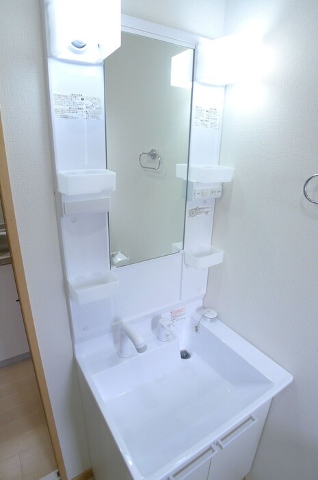 物件内観写真13　(洗面)