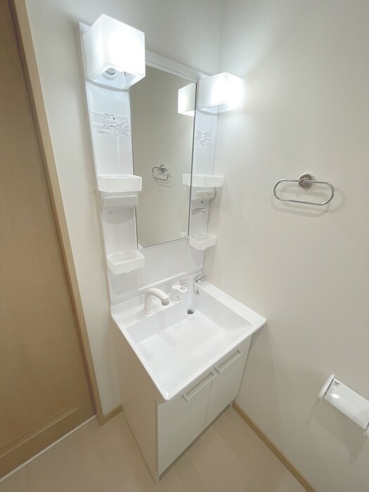 物件内観写真13　(洗面)