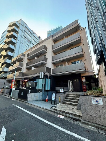 アクティブ六本木（301）外観写真