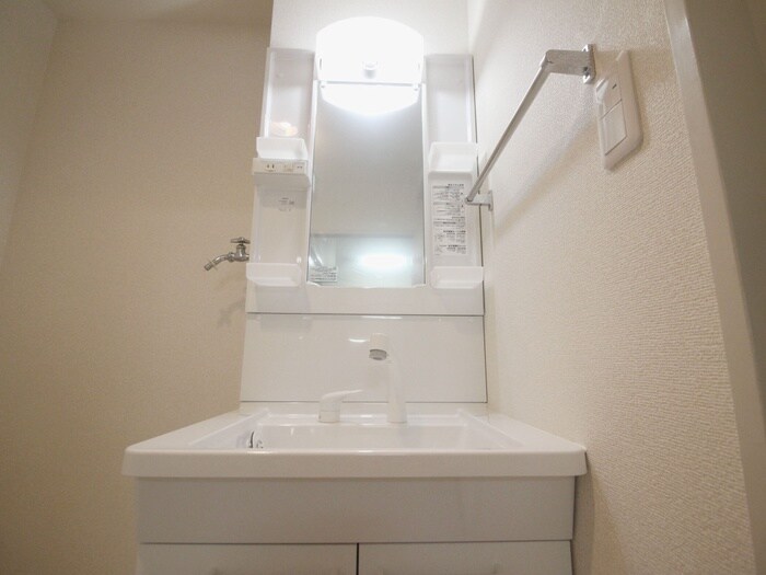 物件内観写真12　(洗面)