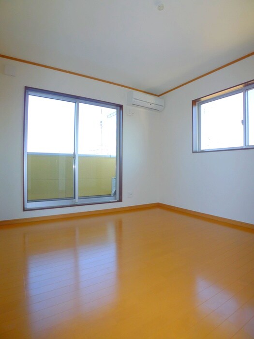 物件内観写真6　(居室)