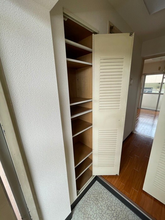 物件内観写真19　(靴箱)