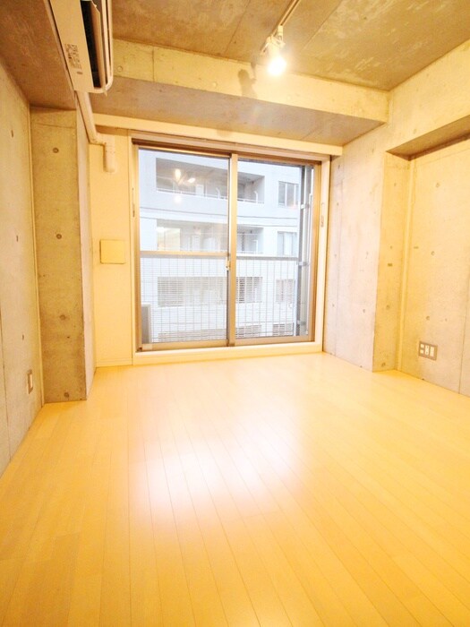 物件内観写真6　(居室)