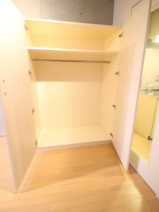 物件内観写真14　(収納)