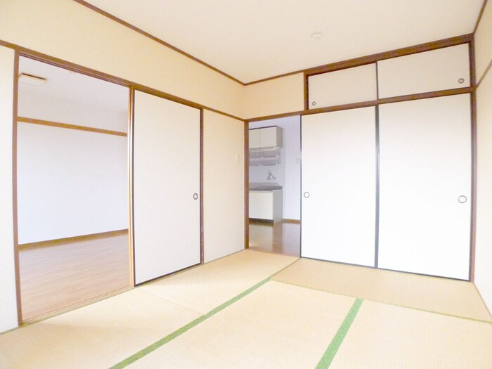 物件内観写真17　(居室)