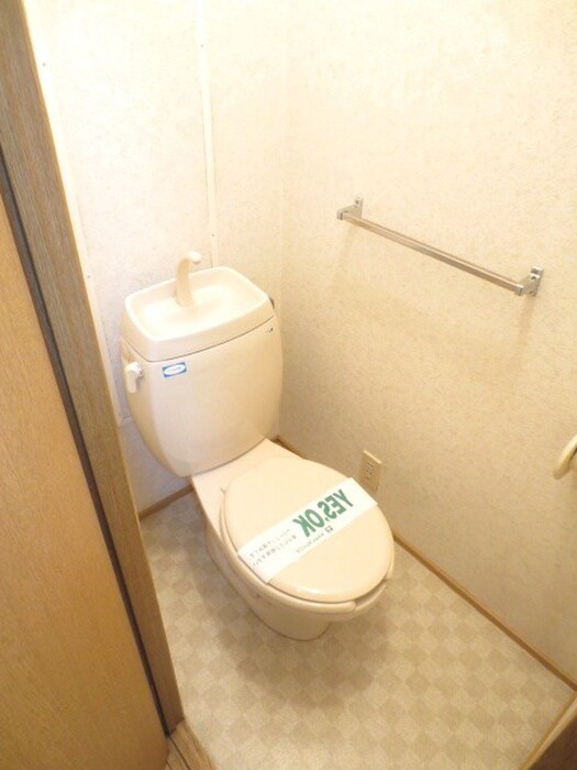 物件内観写真12　(トイレ)