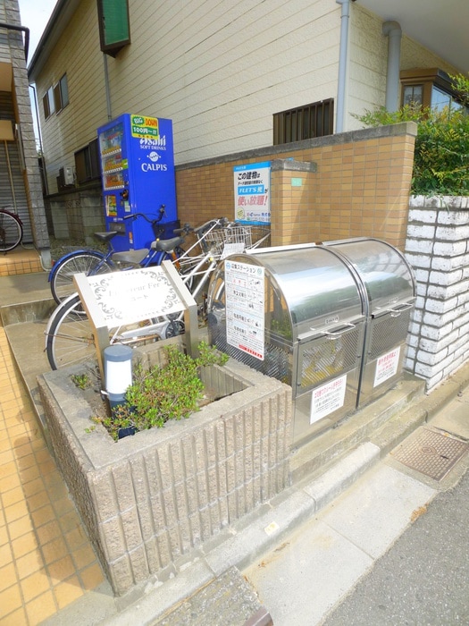 物件外観写真4　(建物設備)