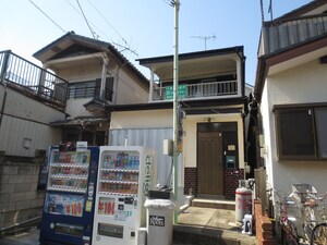 宮坂邸貸家外観写真