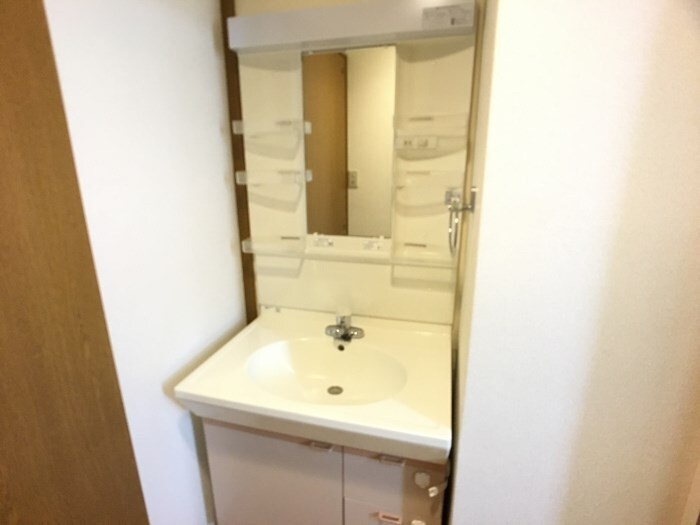 物件内観写真16　(洗面)