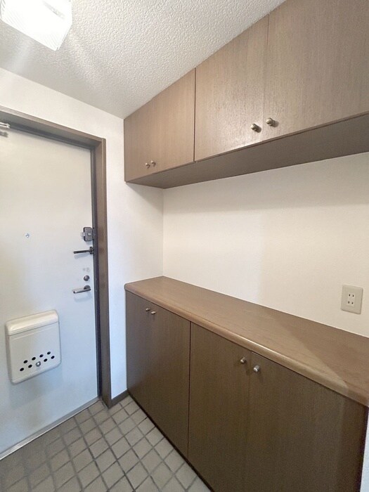 ﾗｲｵﾝｽﾞﾏﾝｼｮﾝ京成大久保第2(602)の玄関