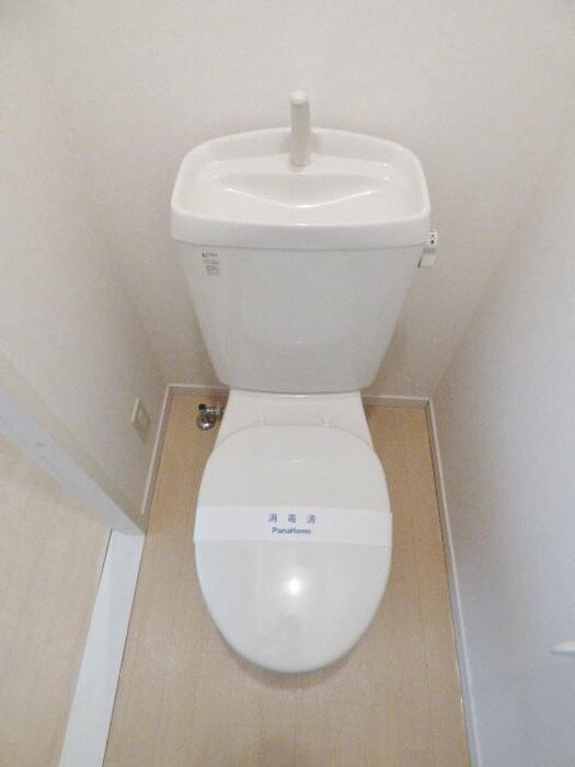 物件内観写真11　(トイレ)