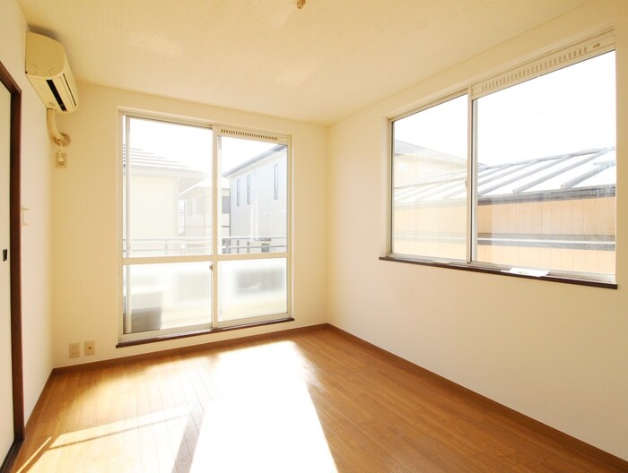 物件内観写真7　(居室)