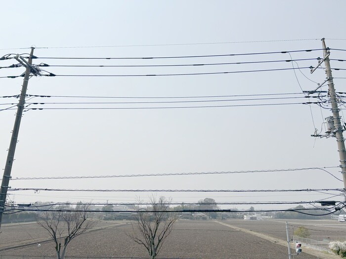 物件内観写真15　(室内からの展望)