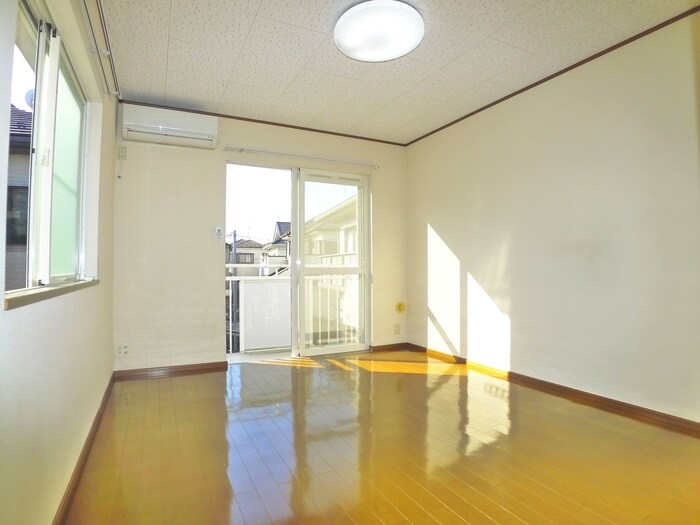 物件内観写真18　(居室)