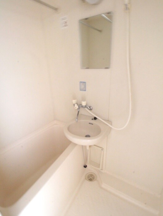 物件内観写真12　(バス／シャワールーム等)