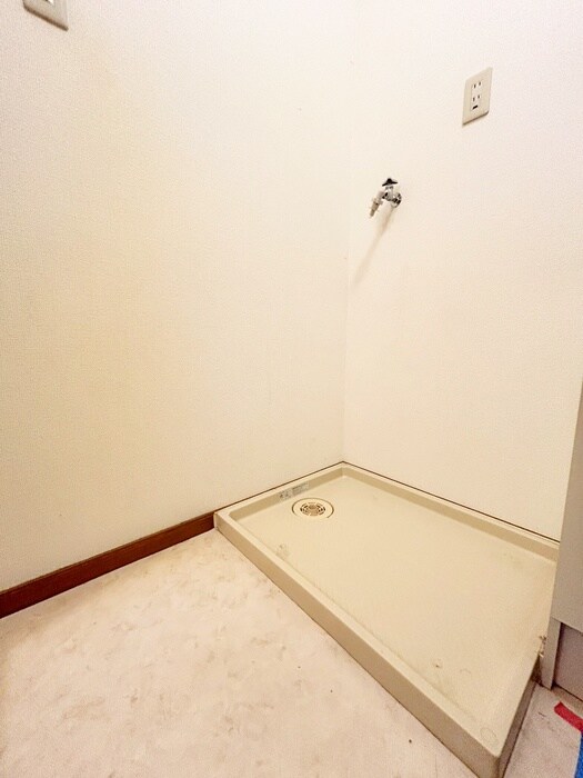 物件内観写真22　(洗濯機置場)