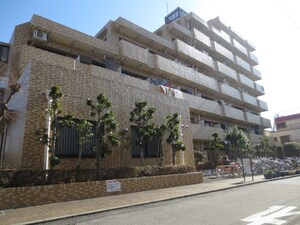 ﾗｲｵﾝｽﾞﾏﾝｼｮﾝ堀切菖蒲園(214)外観写真