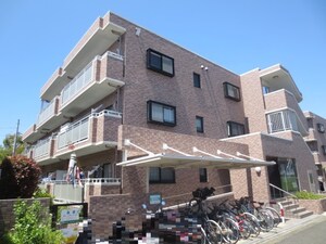 トレジャ－ズ湘南１外観写真